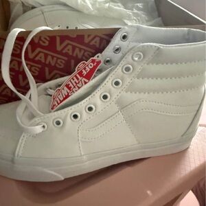 Vans White Sk8-Hi Sneakers High-Top Canvas